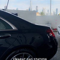 Photo taken at Emarat Gas Station محطة بترول إمارات by Yazeed . on 1/13/2023