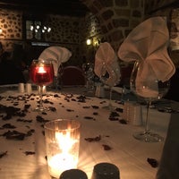 รูปภาพถ่ายที่ Du Bastion Fine Dining Restaurant โดย Gamze O. เมื่อ 2/26/2016