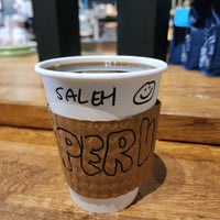 Das Foto wurde bei The Wormhole Coffee von Saleh A. am 11/20/2022 aufgenommen