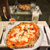 รูปภาพถ่ายที่ Digó Pizzeria Napoletana โดย Barbara R L. เมื่อ 12/16/2019