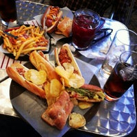 10/17/2012에 Jose N.님이 100 Montaditos Aqua에서 찍은 사진