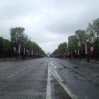 Photo taken at Avenue des Champs-Élysées by Linda on 5/8/2013