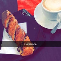 11/30/2016 tarihinde Liza P.ziyaretçi tarafından Caffè delle Rose'de çekilen fotoğraf