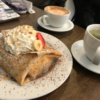 4/2/2018 tarihinde Amy C.ziyaretçi tarafından Cafe Javasti - Wedgwood'de çekilen fotoğraf