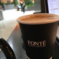 Photo taken at Fonté Coffee Roaster Cafe - Bellevue by Amy C. on 4/14/2018