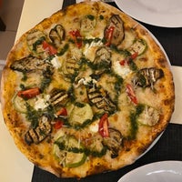 Photo taken at Pizzaara İtalyan Cafe &amp;amp; Restaurant by İrem on 11/24/2022
