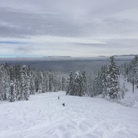 Das Foto wurde bei Homewood Ski Resort von RBC O. am 1/6/2017 aufgenommen