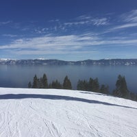 Das Foto wurde bei Homewood Ski Resort von RBC O. am 1/28/2017 aufgenommen