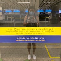 Photo taken at MRT Thailand Cultural Centre (BL19) by 🤍PuK🤍 on 7/18/2020