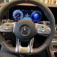 Foto scattata a Mercedes-Benz of Scottsdale da AbdulMohsen il 1/16/2019