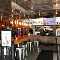 2/9/2018 tarihinde Juan Pablo C.ziyaretçi tarafından BurgerFi'de çekilen fotoğraf