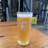 Photo taken at Stone &amp;amp; Wood Brewery and Tasting Room by Shane J. on 4/5/2022