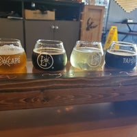 6/16/2021 tarihinde Beer S.ziyaretçi tarafından Lone Star Taps &amp;amp; Caps'de çekilen fotoğraf