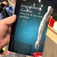 Photo taken at Libreria Gandhi by Diego F. on 7/18/2022