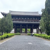 Photo taken at Tofuku-ji by Xuanjian Y. on 5/1/2024