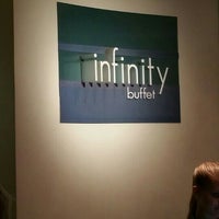 7/10/2015 tarihinde Barbara G.ziyaretçi tarafından Infinity Buffet'de çekilen fotoğraf