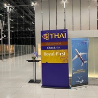 Photo taken at Thai Airways (TG) Check-in (Royal First) by Spencer on 10/27/2022