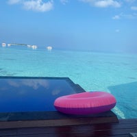 Снимок сделан в Vilu Reef Beach Resort &amp;amp; Spa, Maldives пользователем คrώα 4/12/2024