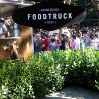 Photo taken at Iguatemi Food Truck Festival by Daniela B. on 9/6/2014