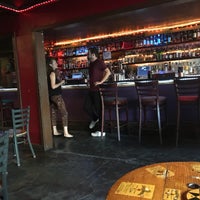 8/19/2018 tarihinde Kathleen H.ziyaretçi tarafından the Layover Music Bar &amp;amp; Lounge'de çekilen fotoğraf