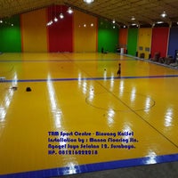 Das Foto wurde bei Manna Flooring (Kontraktor Pemasang Lapangan Futsal Di Indonesia) von Manna Flooring (Kontraktor Pemasang Lapangan Futsal Di Indonesia) am 7/26/2013 aufgenommen