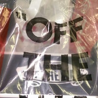 vans store yonge street