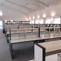 早稲田大学 戸山図書館 Biblioteca Universitaria