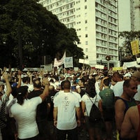 Photo taken at Corrida Internacional de São Silvestre by Danilo T. on 12/31/2012