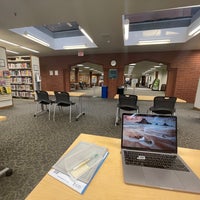 4/3/2022 tarihinde Vindy F.ziyaretçi tarafından Sunnyvale Public Library'de çekilen fotoğraf