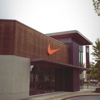 nike store coburg road