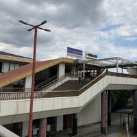 Photo taken at Makuhari-Hongō Station by Kuroyakko on 9/29/2023