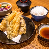 5/9/2018 tarihinde Gyotaku Japanese Restaurant - Niu Valleyziyaretçi tarafından Gyotaku Japanese Restaurant - Niu Valley'de çekilen fotoğraf