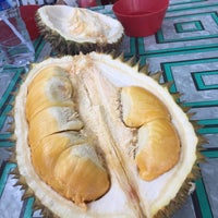 Review Raja Durian