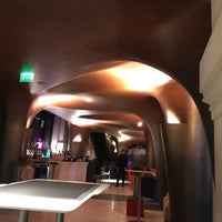 Photo taken at L&amp;#39;Opéra Restaurant by Manfred B. on 12/1/2018