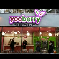 Photo taken at Yooberry Frozen Yogurt by Bulent A. on 3/14/2013