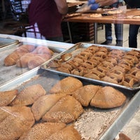 Review Cedars Bakery