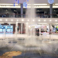 รูปภาพถ่ายที่ Red Sea Mall โดย Waleed 📿 เมื่อ 7/27/2018