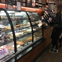 Photo taken at Starbucks by Arthur C. on 9/22/2020