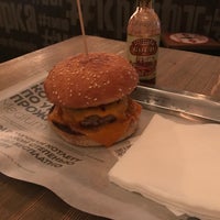 Photo taken at Burger Heroes by Arthur C. on 11/16/2020