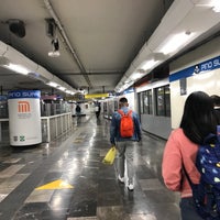 Photo taken at Metro Pino Suárez (Líneas 1 y 2) by Arthur C. on 4/5/2022