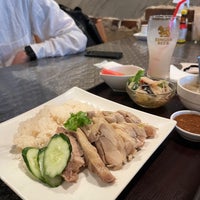 Photo taken at kee mao kitchen by きほこ on 6/9/2023