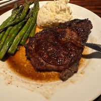 Photo taken at LongHorn Steakhouse by Lau M. on 12/20/2023