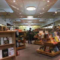Photo taken at Powell&amp;#39;s Books by Jane L. on 1/11/2020