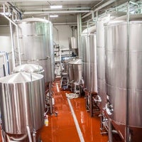 รูปภาพถ่ายที่ Mt. Begbie Brewing Co. โดย Mt. Begbie Brewing Co. เมื่อ 4/10/2018