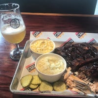 Photo taken at Burnt End BBQ by Jeniffer O. on 5/26/2018