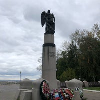 Photo taken at Монумент павшим нижегородцам by Дмитрий Д. on 9/26/2018