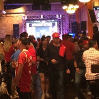 5/18/2018 tarihinde Bill R.ziyaretçi tarafından Live Sports Bar &amp;amp; Grill'de çekilen fotoğraf