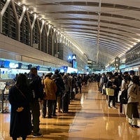 Photo taken at Gate 51 by Yusuke k. on 12/26/2021