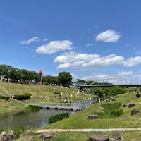 Photo taken at 運河水辺公園 by matun m. on 4/30/2022
