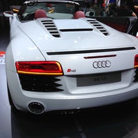 Photo taken at Stand Audi by Joffrey L. on 9/30/2012